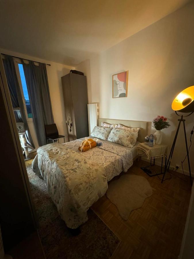 Near Castle Of Versailles Cozy Room With Breakfast And Parking Екстер'єр фото